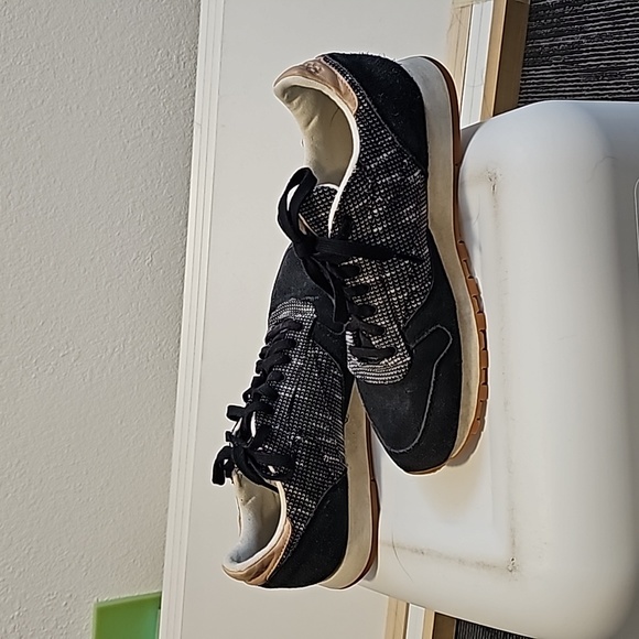 Reebok black 9 - Picture 2 of 5